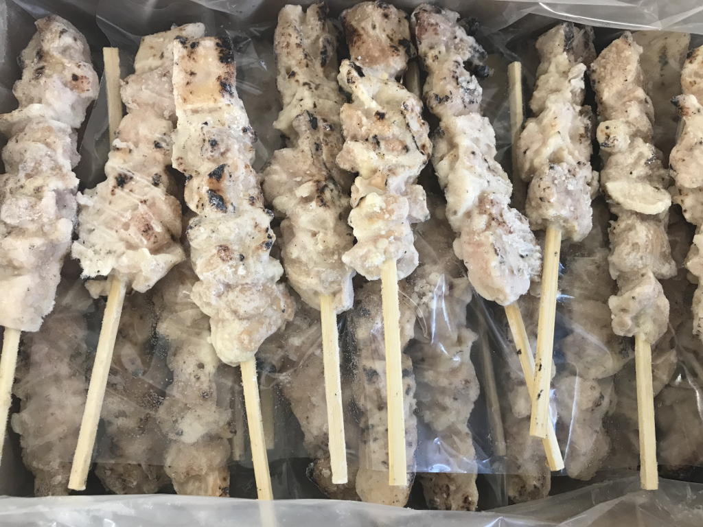 炭火焼鳥もも串35ｇ素焼内箱 (3)