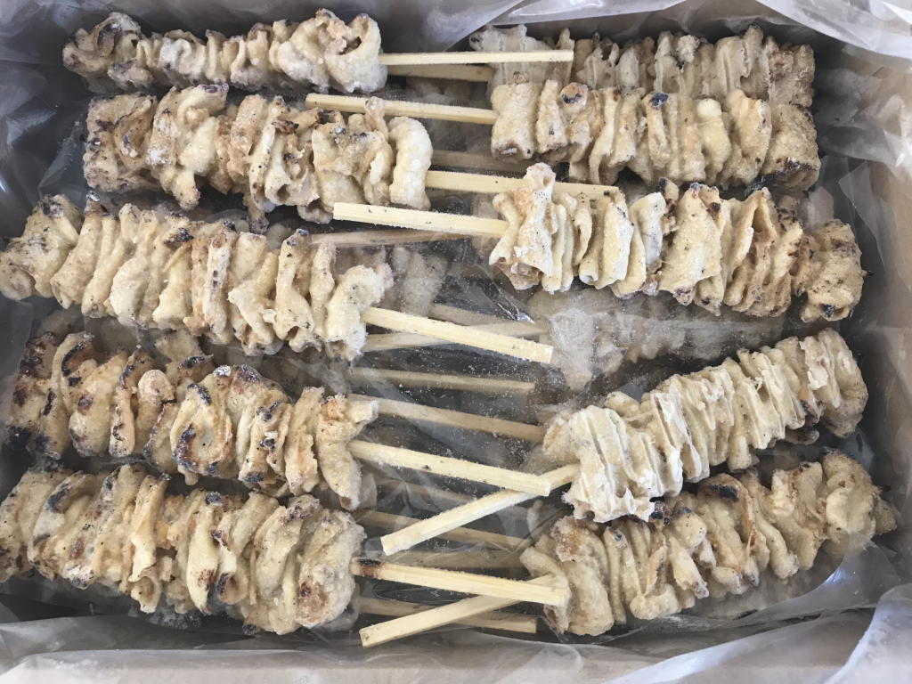炭火焼鳥皮串35ｇ素焼内箱 (3)